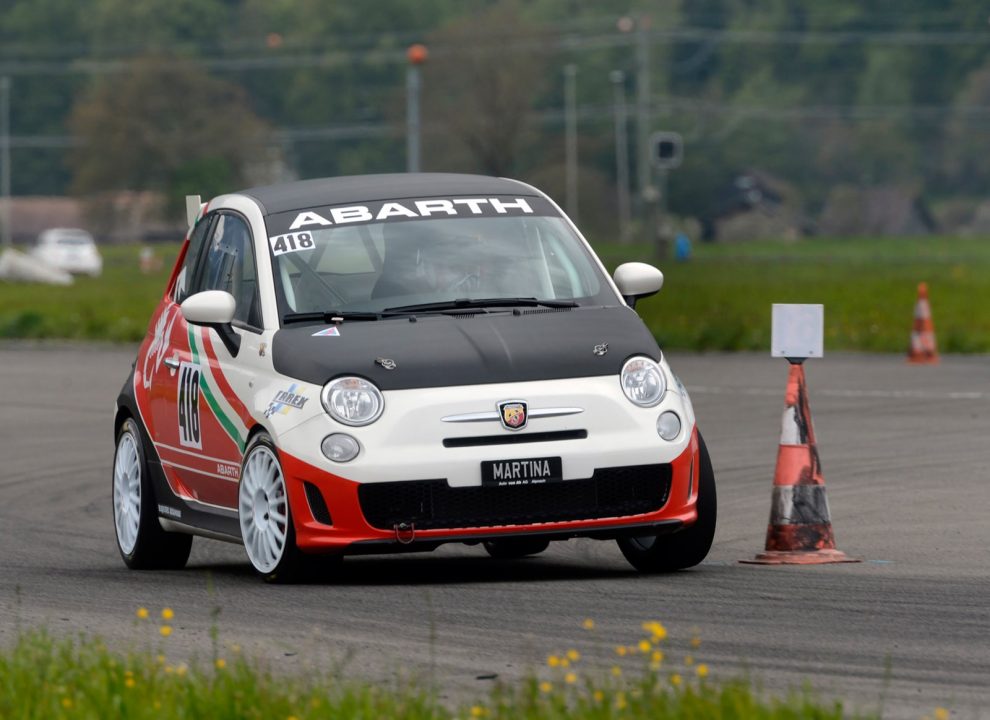 Un investimento che vale la pena fare: Martina Garovi si gode la sua Abarth 695 Assetto Corse.