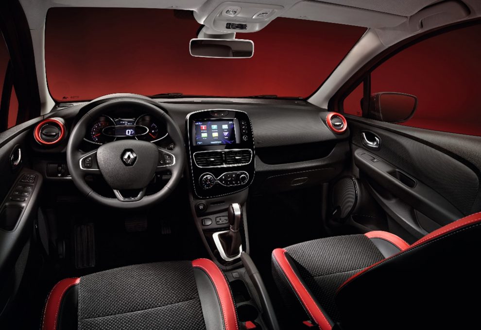 Équipement : les clients de la Renault Clio peuvent choisir entre Media-Nav Evolution et R-Link Evolution. Un autre point fort est le système audio premium de Bose.