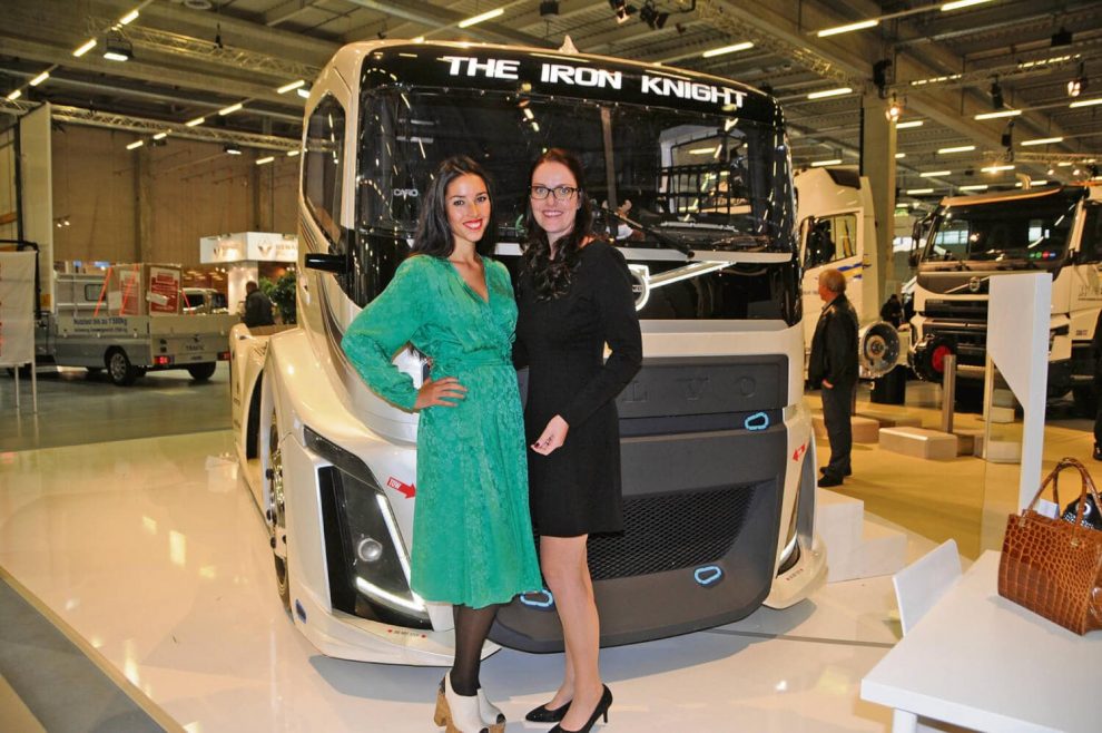 Miss Suisse Lauriane Sallin Astag-Trucker-Lady Sandra Leibundgut AutoSprintCH