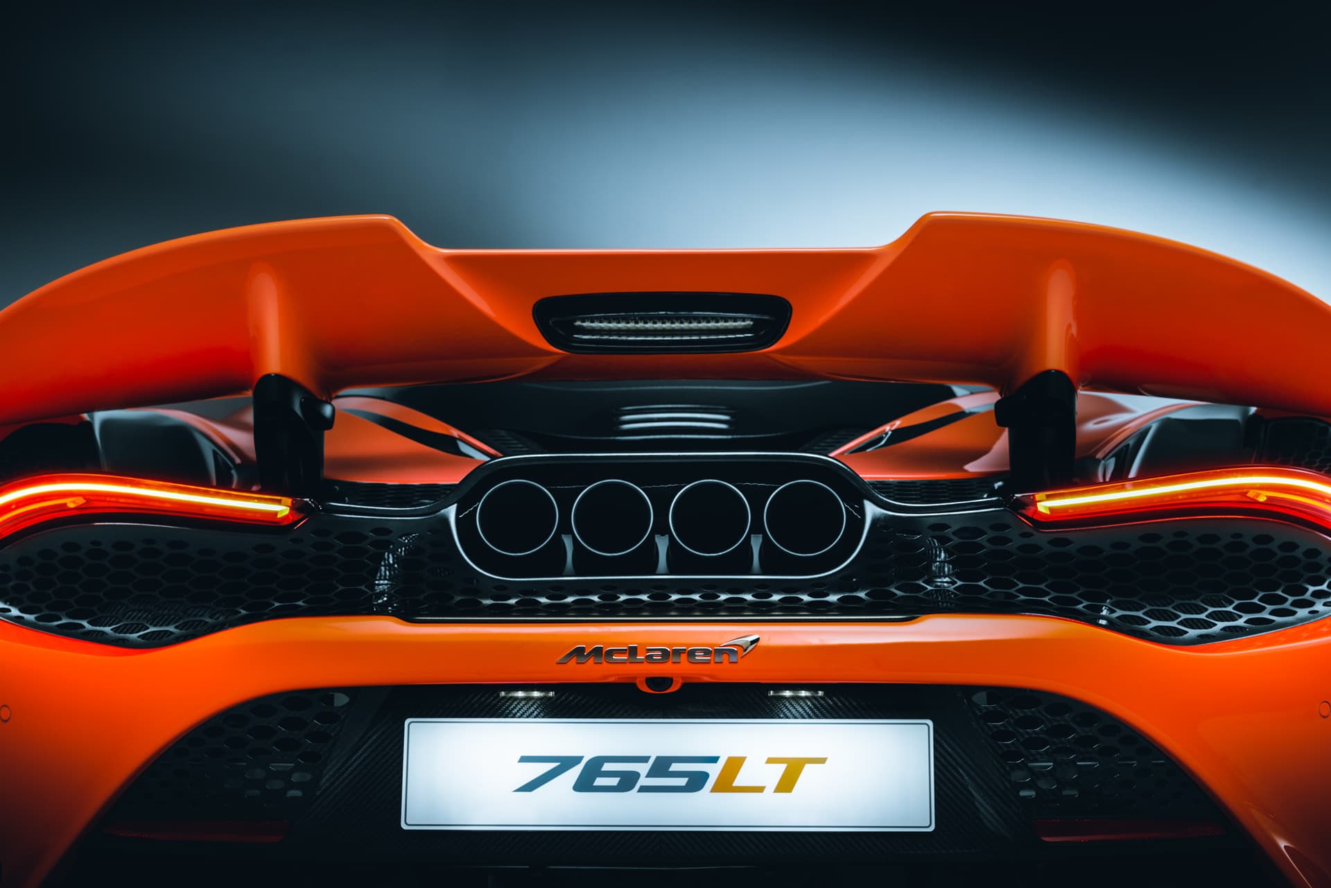 765LT