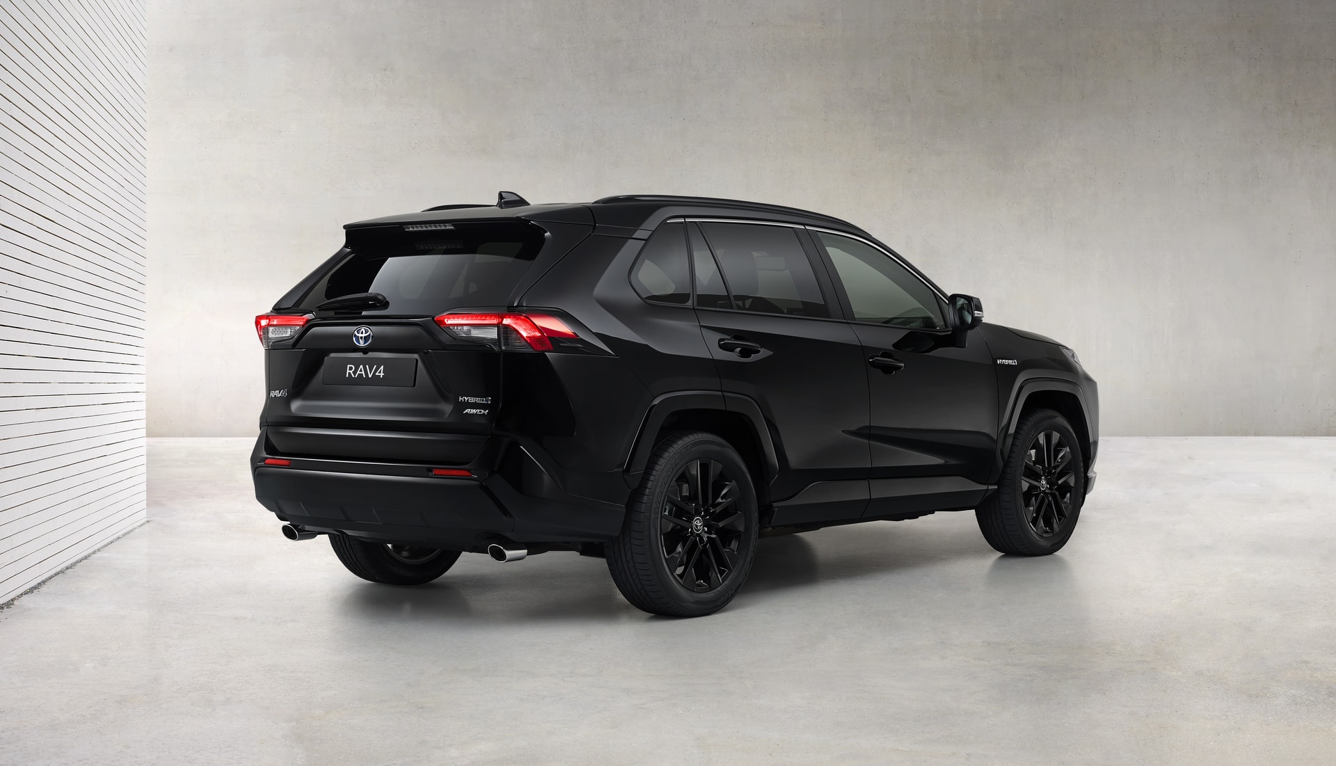 Toyota: RAV4 Hybrid als edle Black Edition - AutoSprintCH