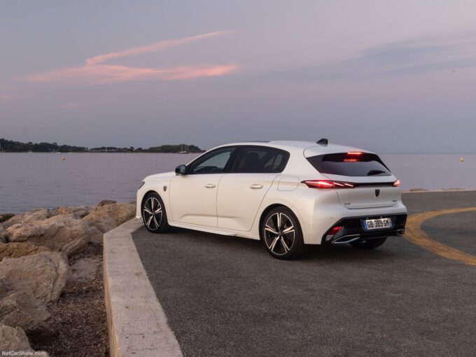 Peugeot 308