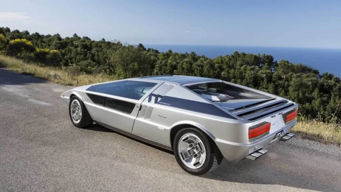 Maserati Boomerang