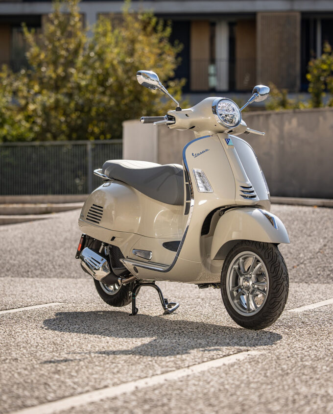 Vespa GTS