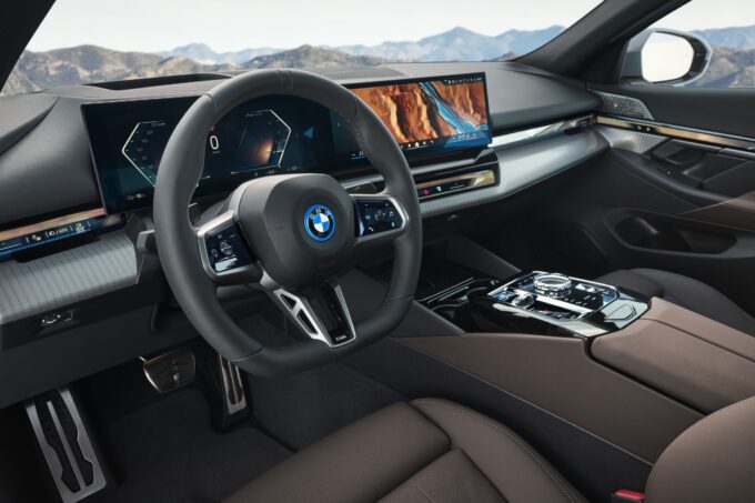 BMW i5