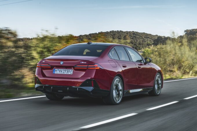 BMW i5