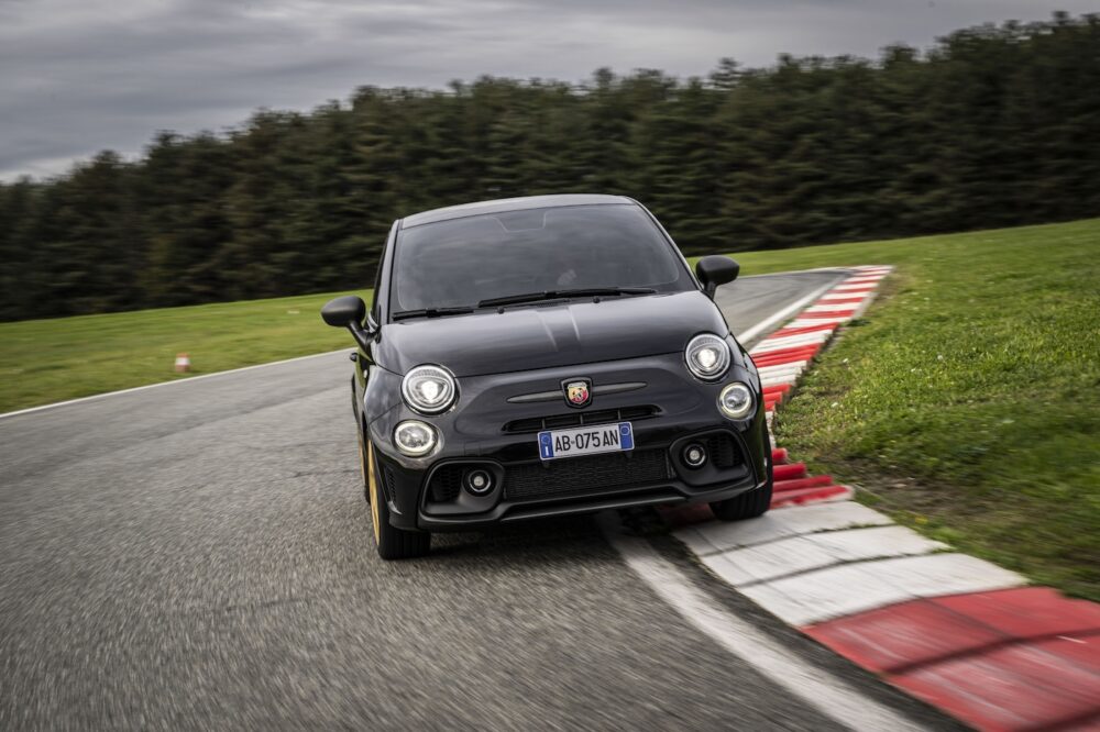 Abarth 695 75° Anniversario